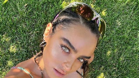 sommer ray fit pics|Fitness Model Sommer Ray Shares Bathing Suit。